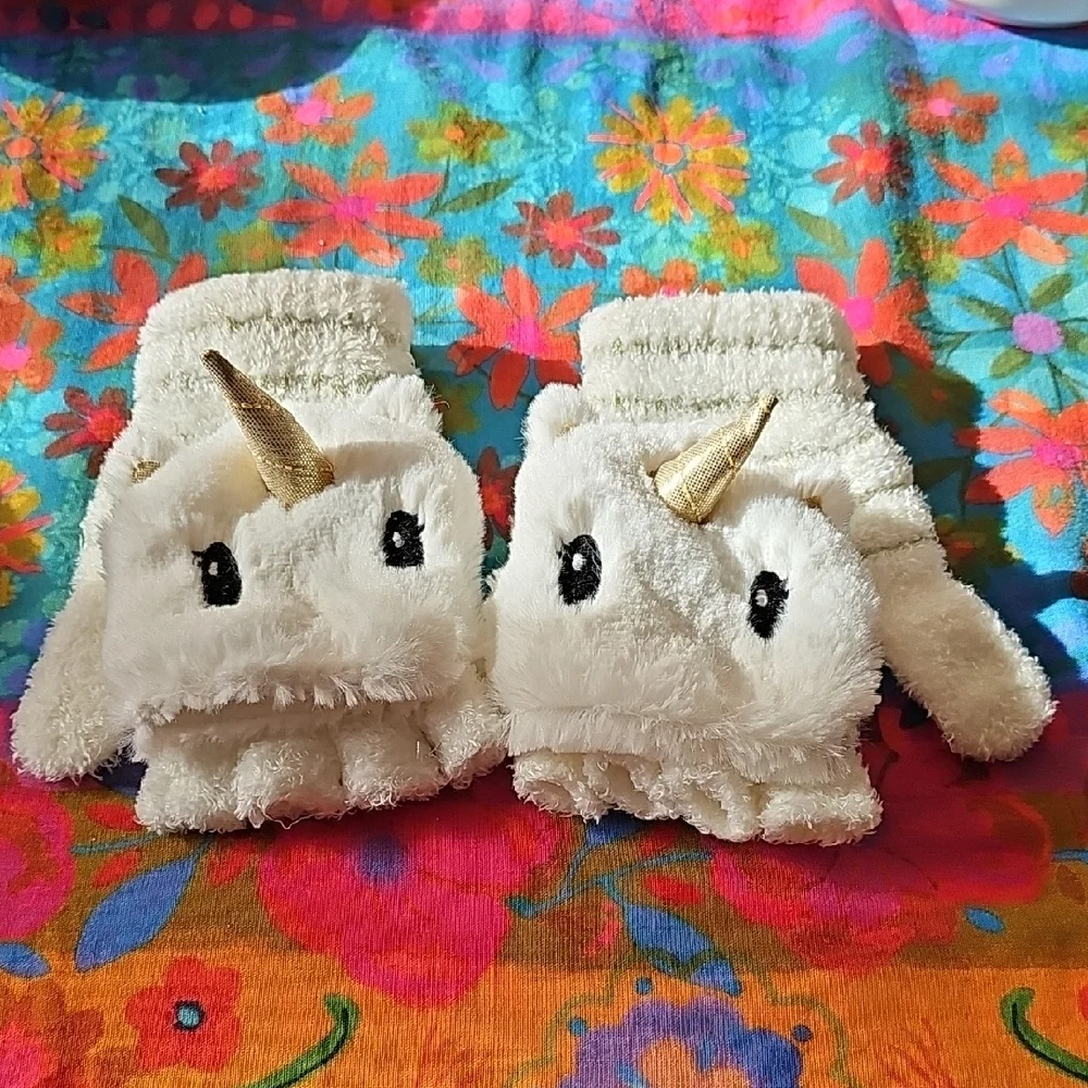 Justice Unicorn Mittens